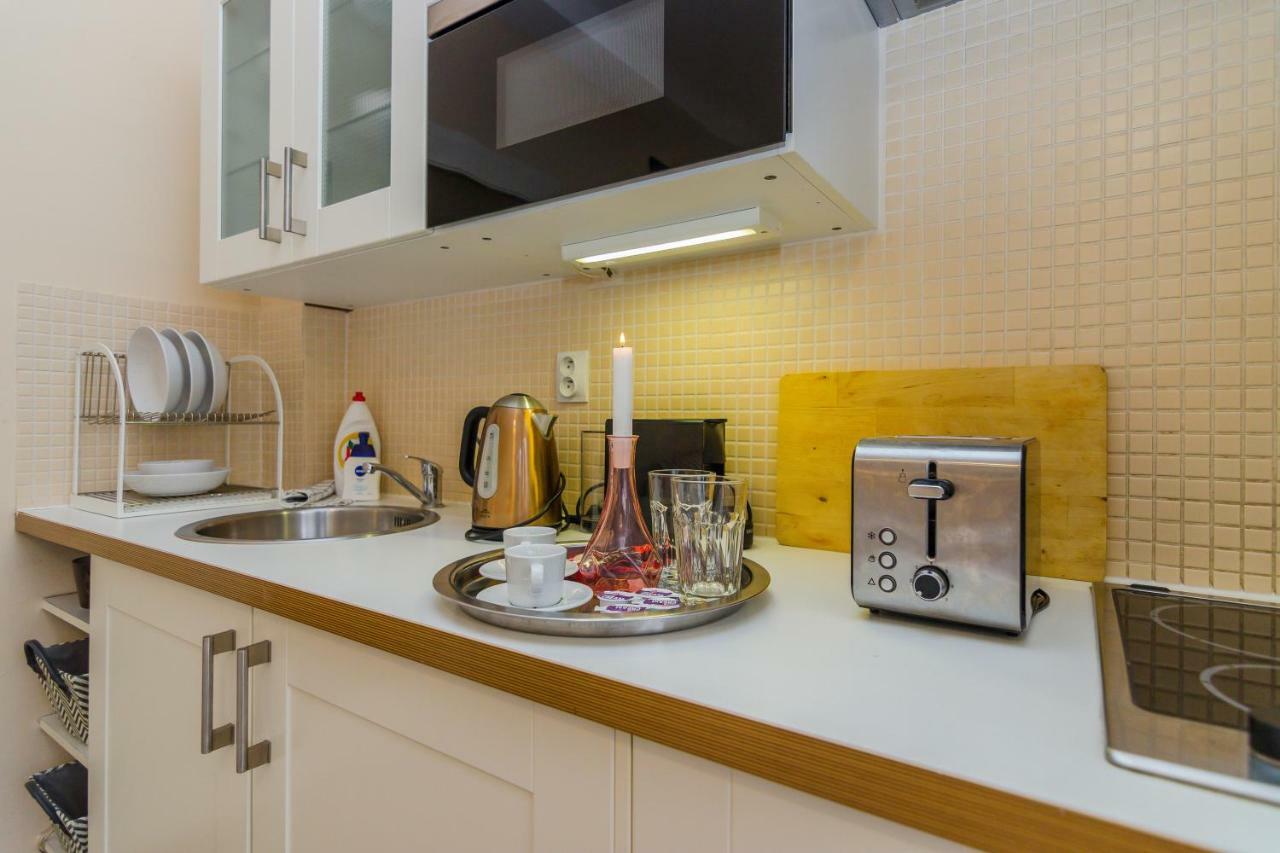 Old Town Studio Apartment Praag Buitenkant foto
