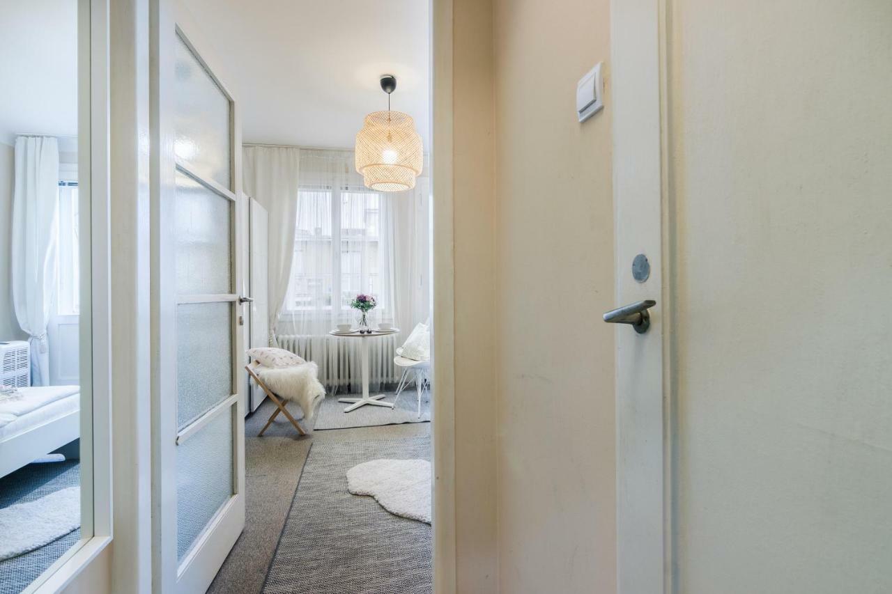 Old Town Studio Apartment Praag Buitenkant foto